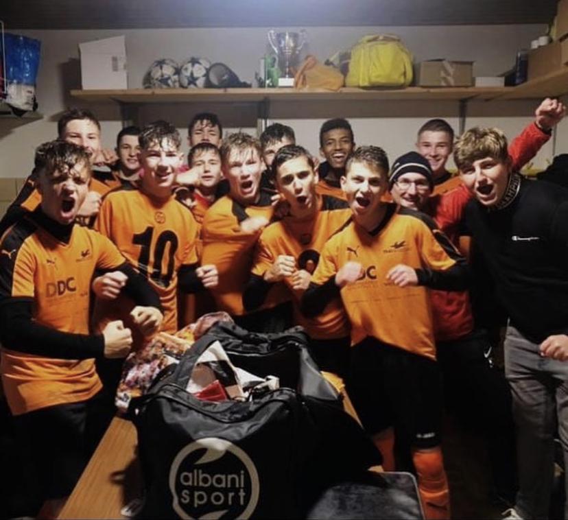 05CA72C6 E363 462D A74D C5CA557B1C58